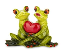 Figurka Żaby siedzące z czerwonym sercem 8,5x12cm