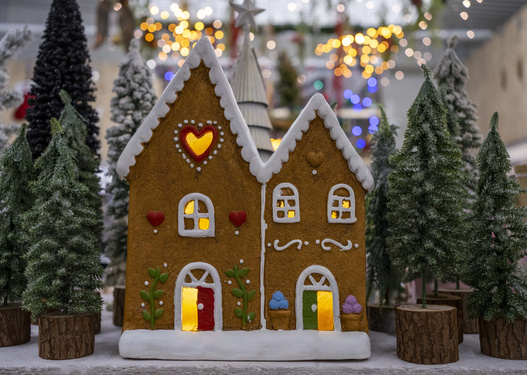 Domek LED ceramiczny piernik  LED biały dach podwójny 33x27cm 