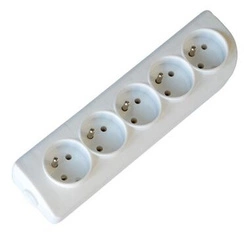 Gniazdo przedłużacza 5-krotne z uziemieniem listwa