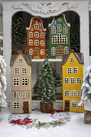 Domek Holenderski T-light szary, ciemnoszary dach, brązowe drzwi 3 piętra