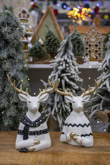 Popiersie renifera w czarno-białym swetrze 1 sztuka 20cm 2 wzory