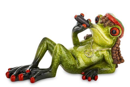 Figurka Żaba leżąca, paląca fajkę 7x13cm
