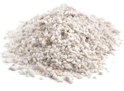 Perlit Agro do napowietrzania i spulchniania podłoża Planta 10L