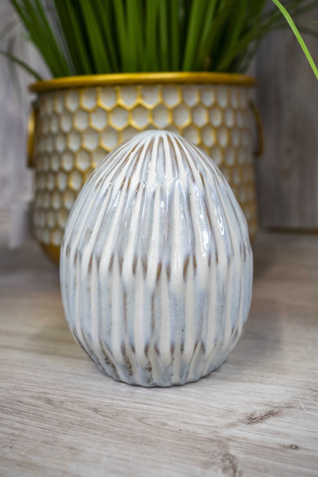 Jajko ceramiczne beżowe cieniowane, plisowane 17cm