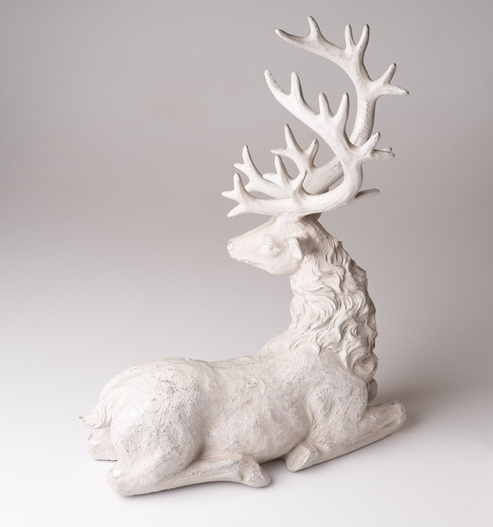 Jeleń biały leżący, srebrzony z głową do tyłu 38x32cm