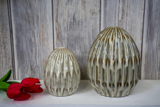 Jajko ceramiczne beżowe cieniowane, plisowane 12cm