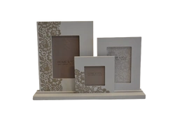 3 Ramki na zdjęcia na podstawie białe, kwiaty brąz 40x23cm