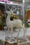 Renifer dekoracyjny z PVC biały brokatowy stojący 25 cm - w pudełku