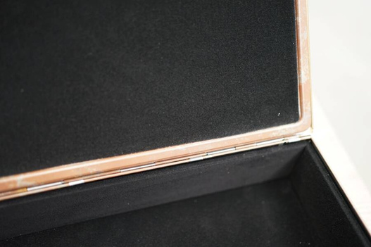 Pudełko metalowe książka beżowa 30x20x6,8 cm