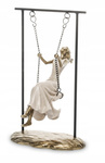 Figurka Kobieta w białej sukience na huśtawce 25,5x15cm