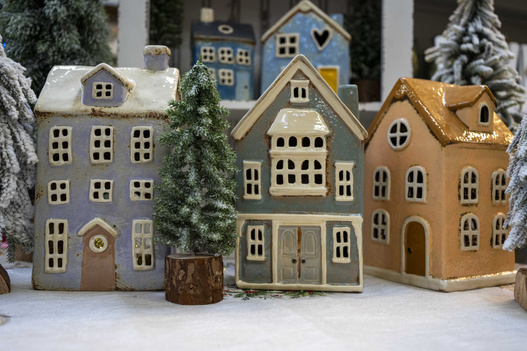 Domek Holenderski T-light jasnofioletowy, beżowy dach 2 piętra