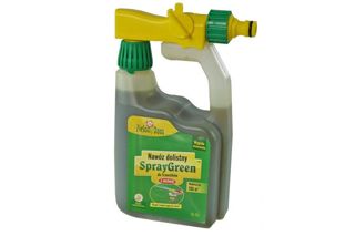 Nawóz SprayGreen do trawnikówz mchem Zielony dom